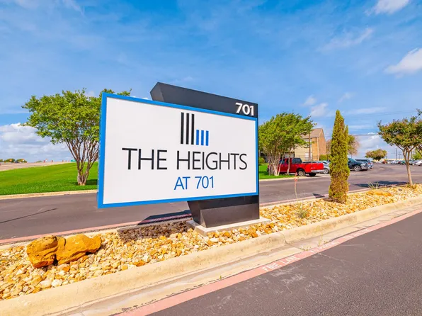 The Heights at 701