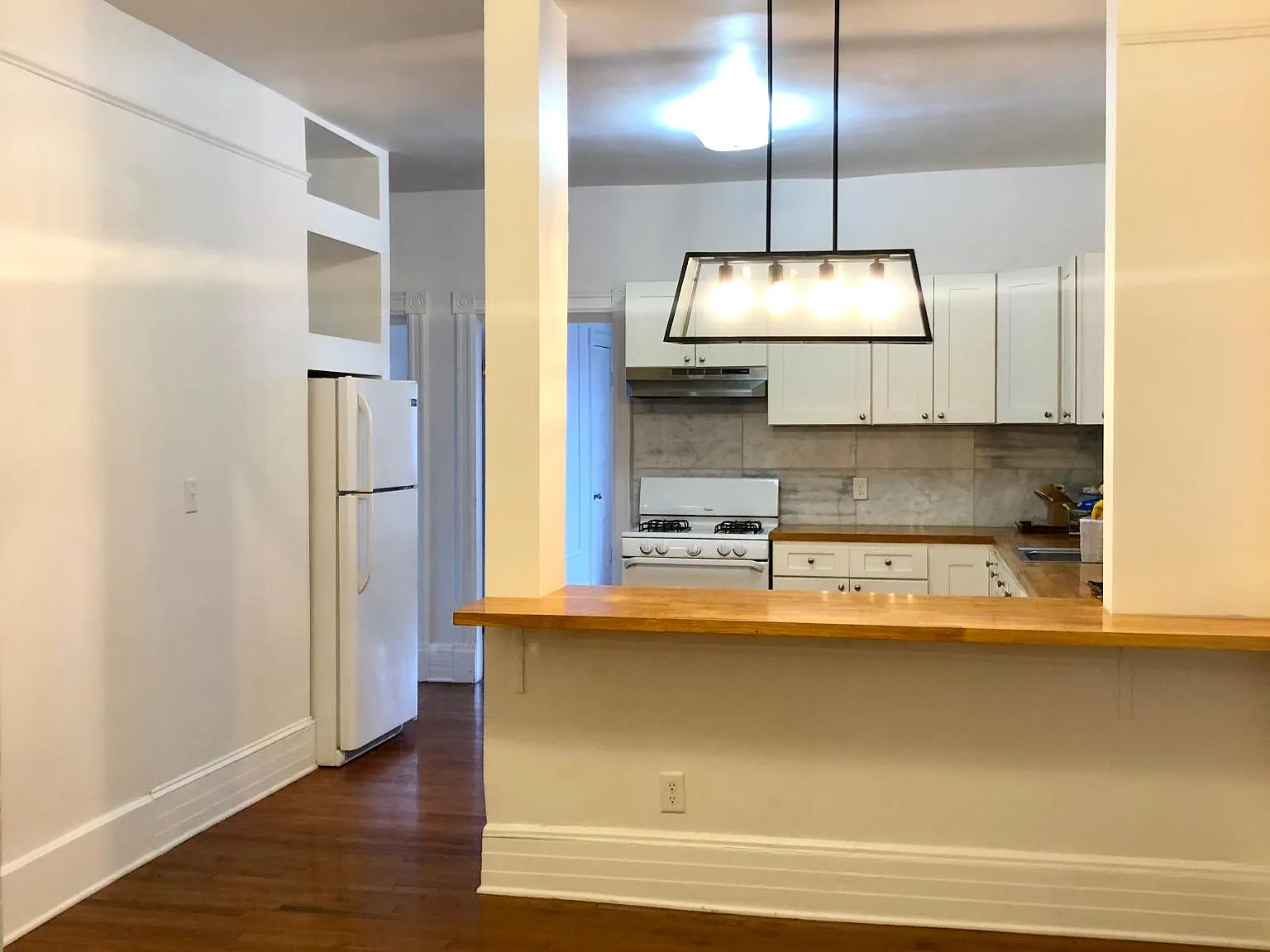 45 Henry Ave — Photo 3