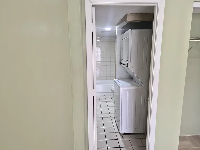 4166 Inverrary Dr #403 — Photo 19