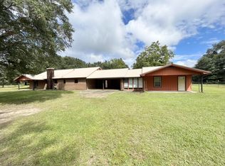 4825 Griffith Rd, Holt, FL 32564
