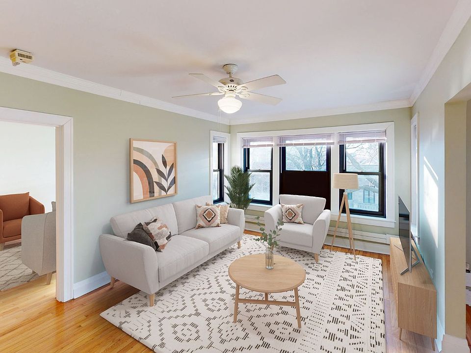 Dining/Living room