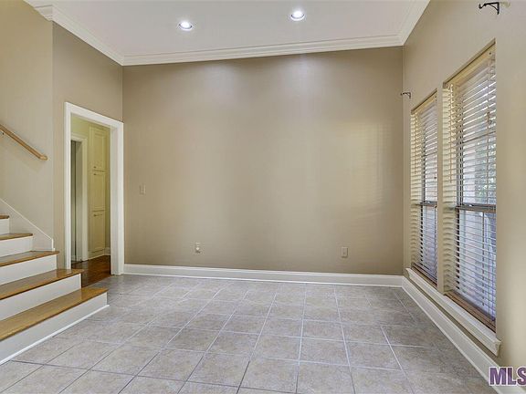 5th image of 10844 Woodland Oaks Dr