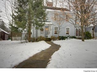 1124 W Vine St, Springfield, IL 62704