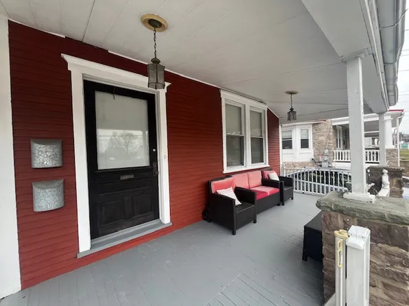 47 Byberry Ave #100, Hatboro, PA 19040