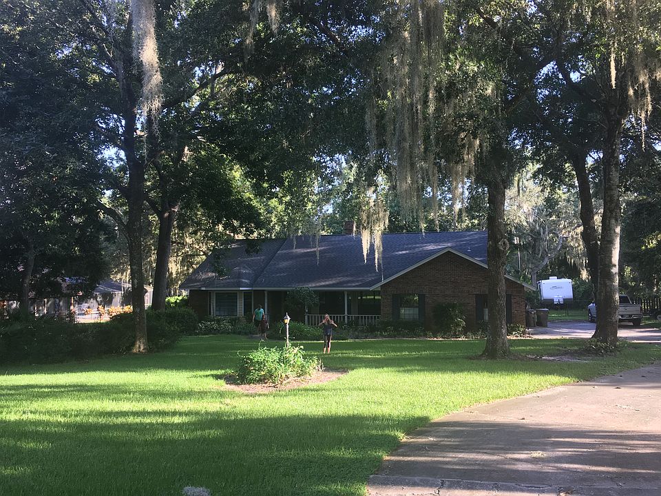 1st image of 6640 Woody Ct