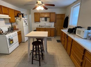 3601 W Wolfram St, Chicago, IL 60618