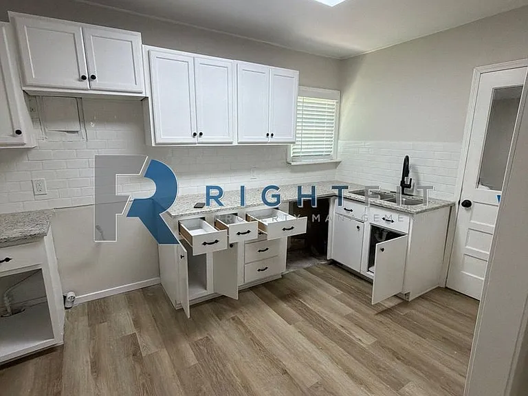 809 Macarthur Ave — Photo 8