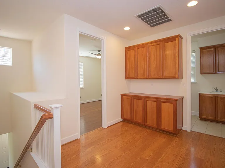 6239 Newhaven Ln — Photo 36