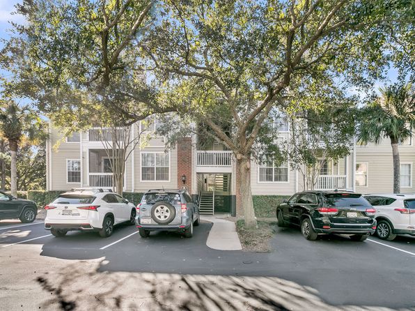 1600 Long Grove Dr #513-1