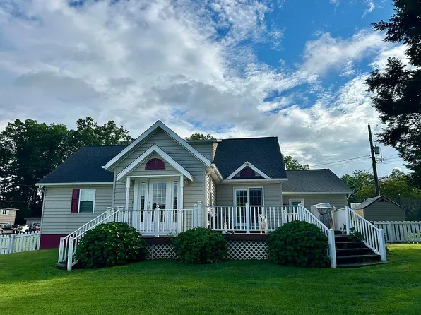 152 Sunset Hills Ext, Tyrone, PA 16686