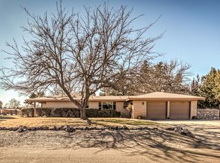 3005 Broadmoor Dr, Las Cruces, NM 88001