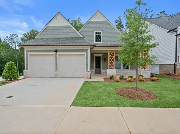 The Garland Plan, Lakeside at River Green