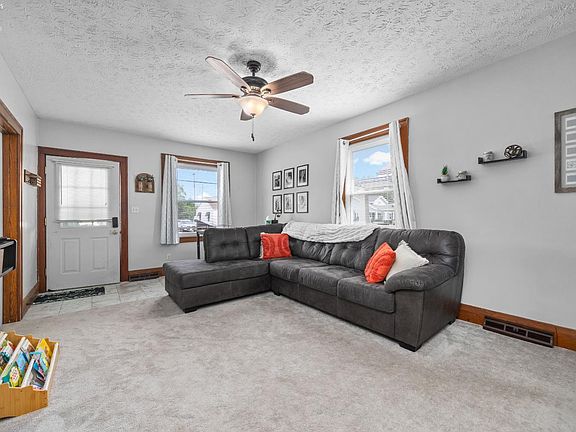 5th image of 1330 5th St
