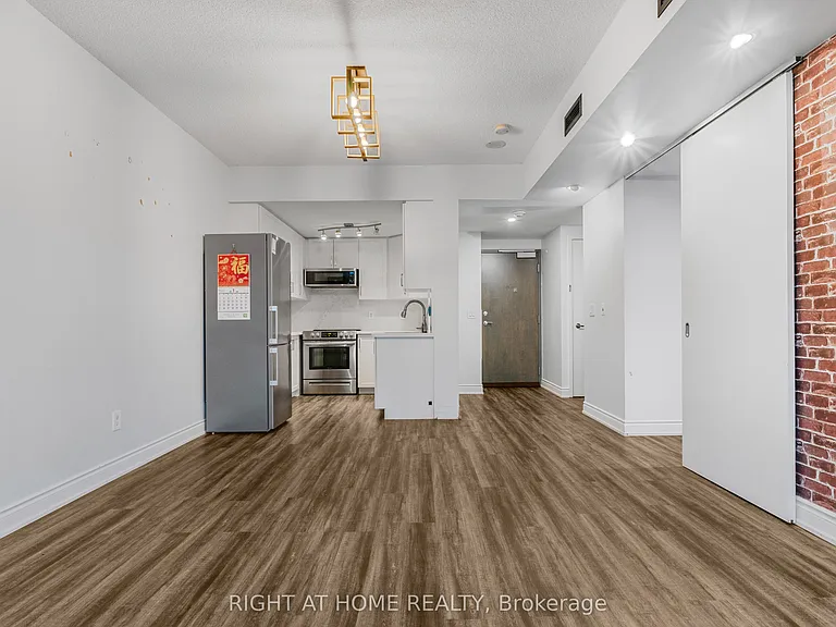 281 Mutual St #1102 — Photo 3