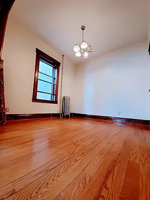 Rented by Compass | media 9