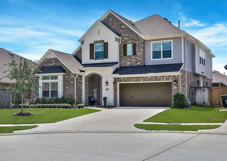1st image of 9423 Stablewood Lakes Ln