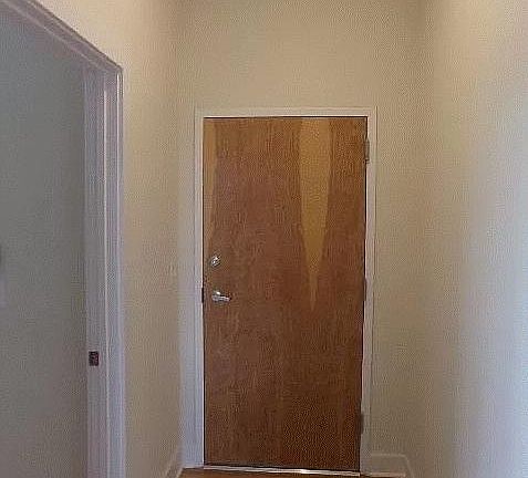 5th image of 501 E Main St #204