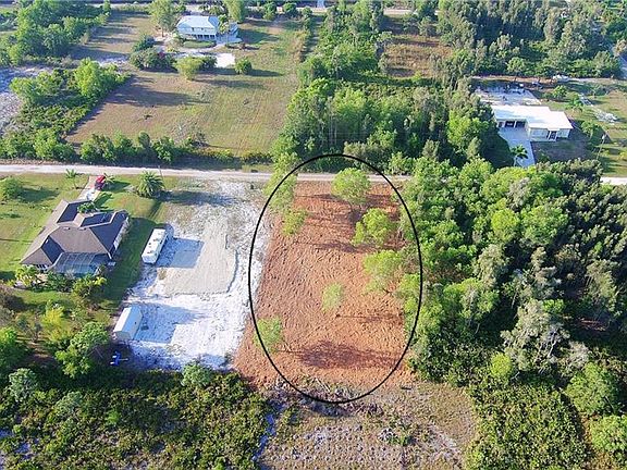 2nd image of 5928 Royal Okley Ln