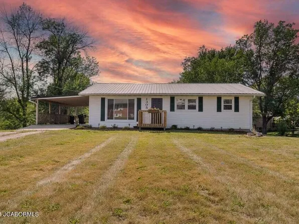 1305 Cote Sans Dessein Rd, Fulton, MO 65251