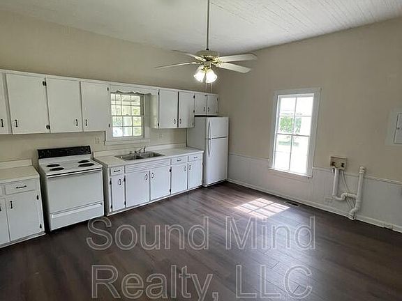 2nd image of 264 Kivett Rd