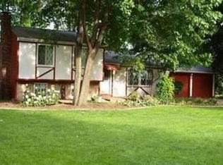516 Laurelwood Dr SE, Warren, OH 44484