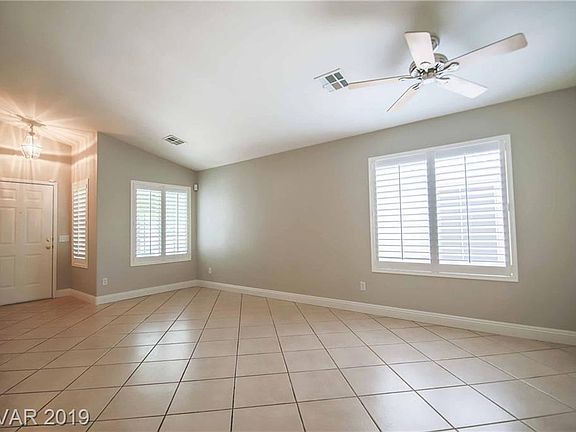 4th image of 4961 Lunetto Ave