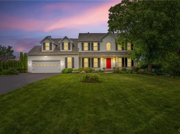 7377 Broadfield Rd, Manlius, NY 13104