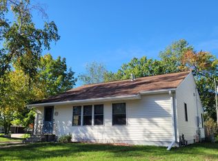 1073 Finn St S, Saint Paul, MN 55116