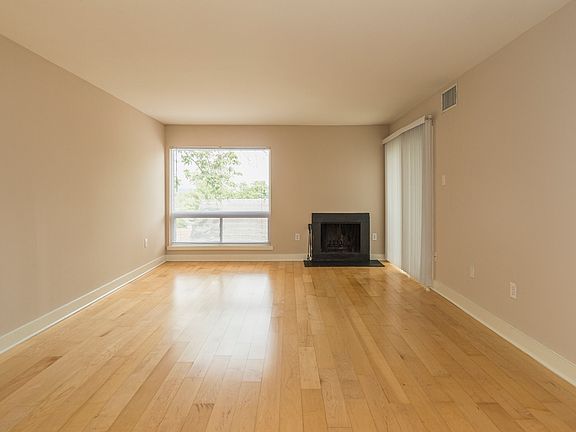 4th image of 604 Madison Ave #621A