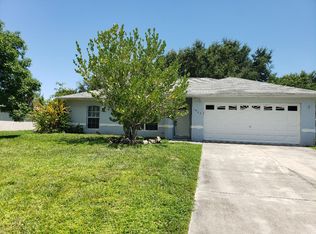 1832 SW 10th Ter, Cape Coral, FL 33991