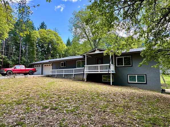 380 Dexter Way, Grants Pass, OR 97527