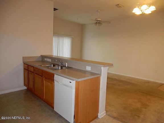 4th image of 6105 Maggies Cir Unit 103