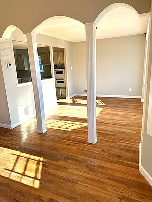 Rented by Virtual Real Estate | media 16