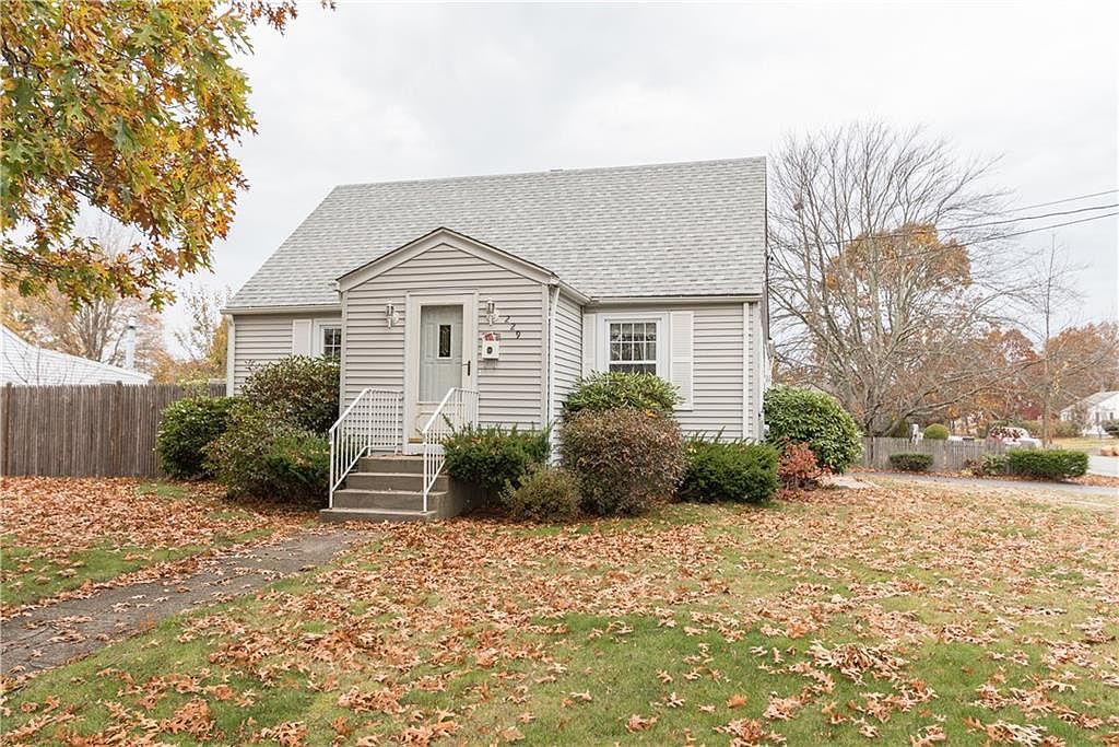 229 Strawberry Field Rd, Warwick, RI 02886 Zillow