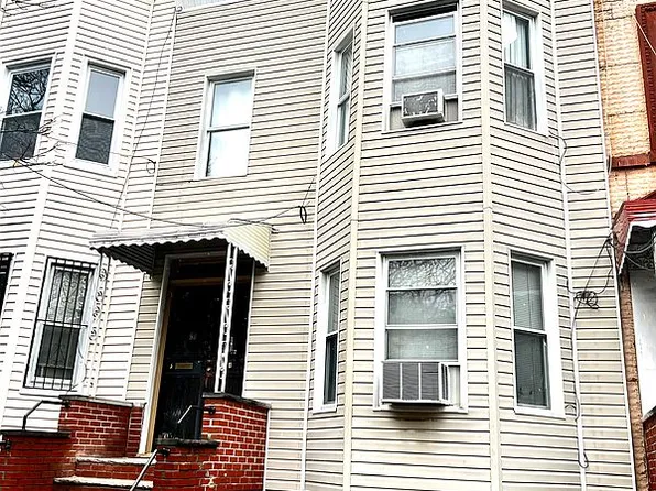 751 43rd St, Brooklyn, NY 11232