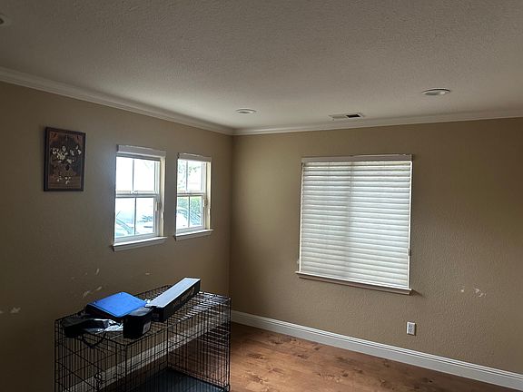 Downstairs Bedroom 3 /Office