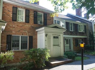 69 Joy Dr APT D6, South Burlington, VT 05403