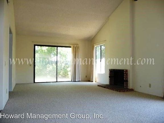 3rd image of 4343 Forest Oaks Dr