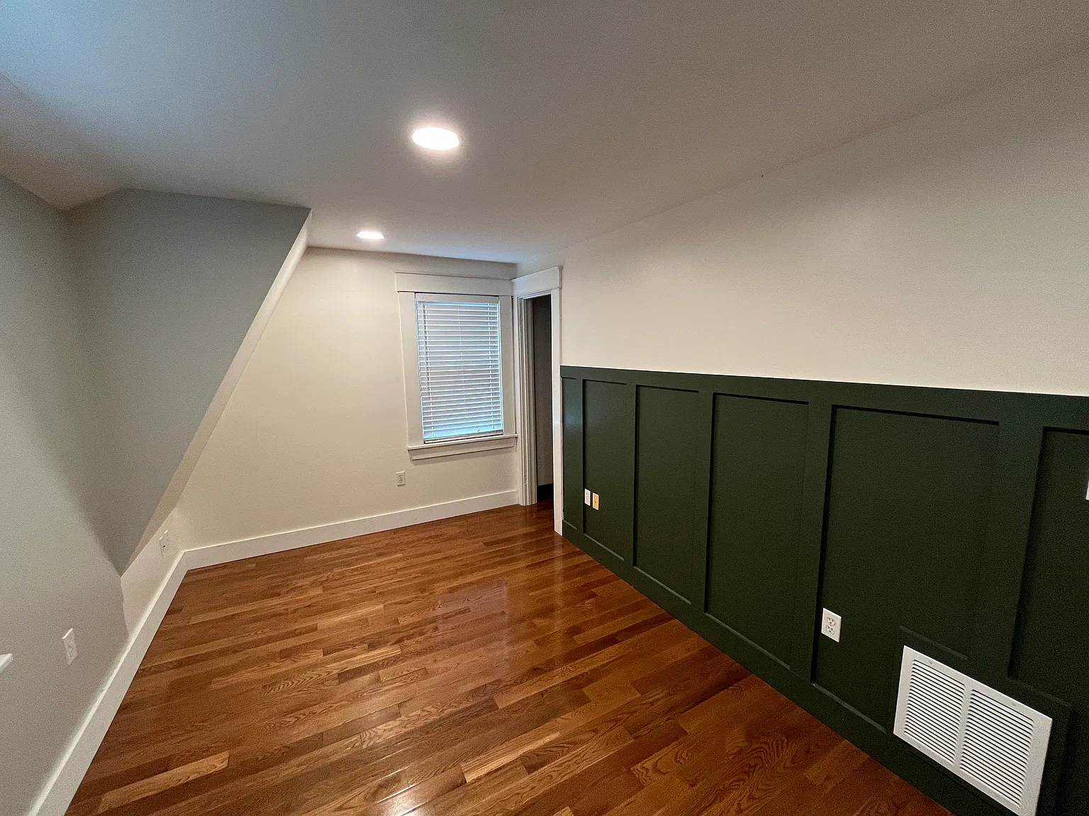 104 Raleigh Way — Photo 3