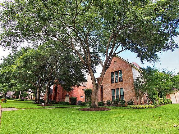 2nd image of 1727 Galleon Oaks Dr