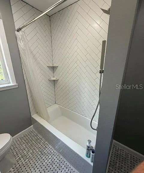 1009 E Marks St — Photo 15