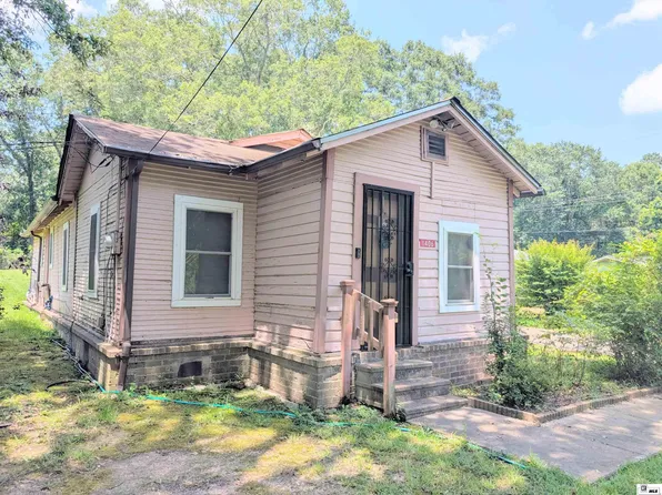 1406 Lee Ave, Bastrop, LA 71220