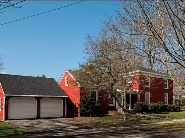 201 S Broad St, Sackets Harbor, NY 13685