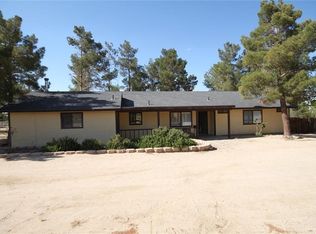 10233 Sahara Rd, Phelan, CA 92371