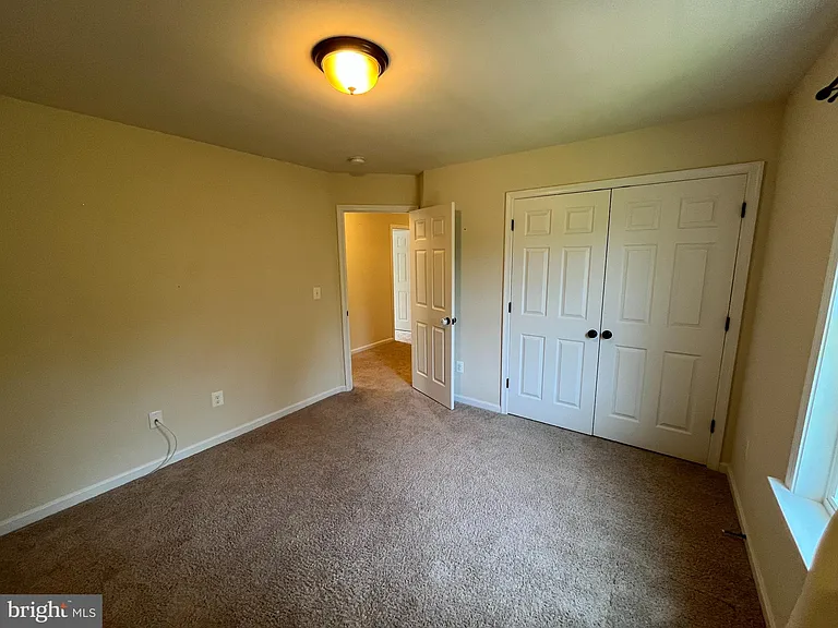 47 Summerfield Ln — Photo 17