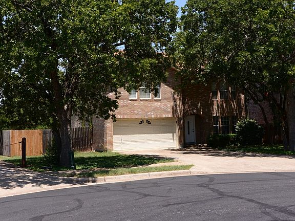 2nd image of 1000 Del Roy Dr