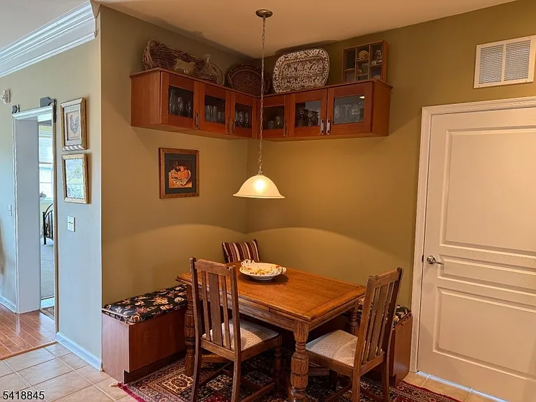 1118 Warrens Way — Photo 11