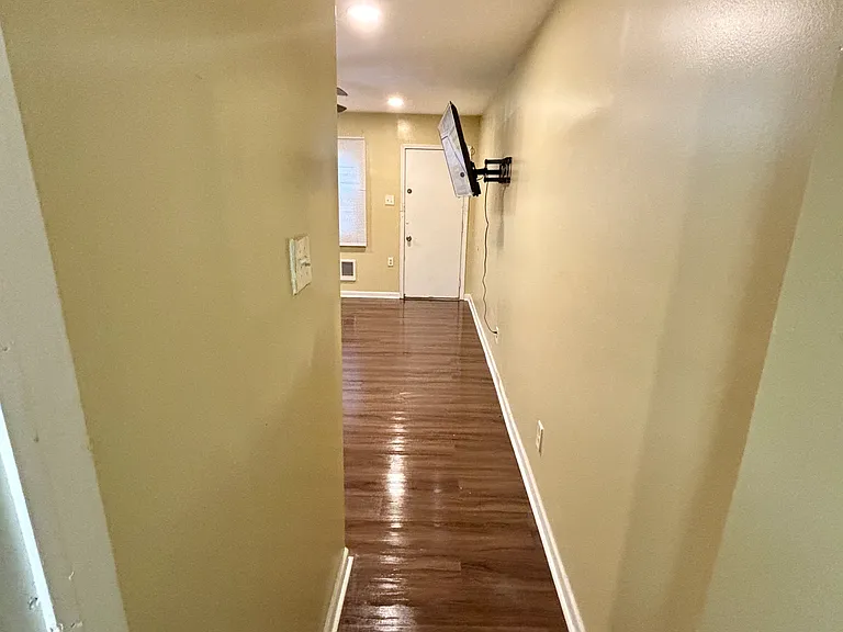6043 Wister St #1F — Photo 6
