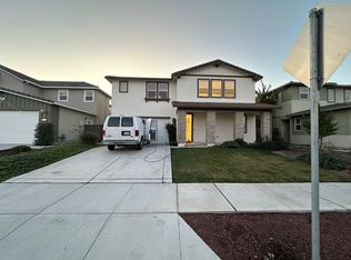 5925 Lakestone Dr, Sacramento, CA