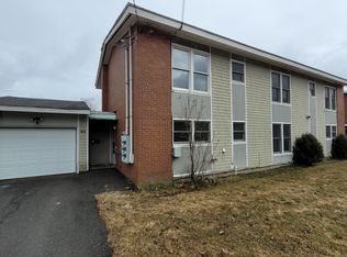60 Langley St, Bangor, ME 04401